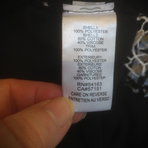 Karl Lagerfeld Black White Floral Crochet Lace Front Cropped Cardigan Sweater - Picture 13 of 13